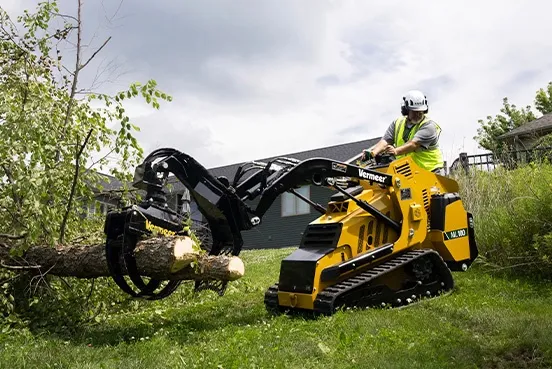 Como as Carregadoras Compactas respondem aos desafios de produtividade e conforto do operador 